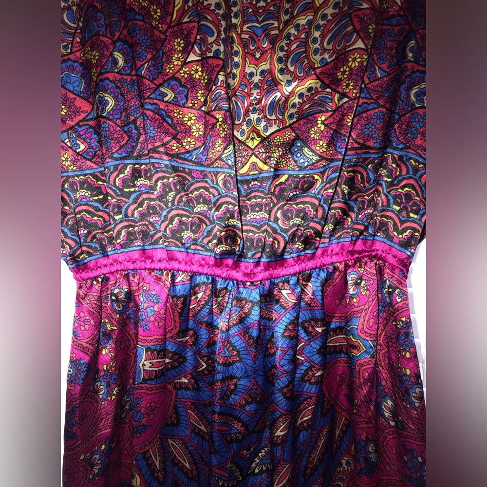 Gorgeous Satin Paisley Kimono Nightgown - Picture 7 of 7